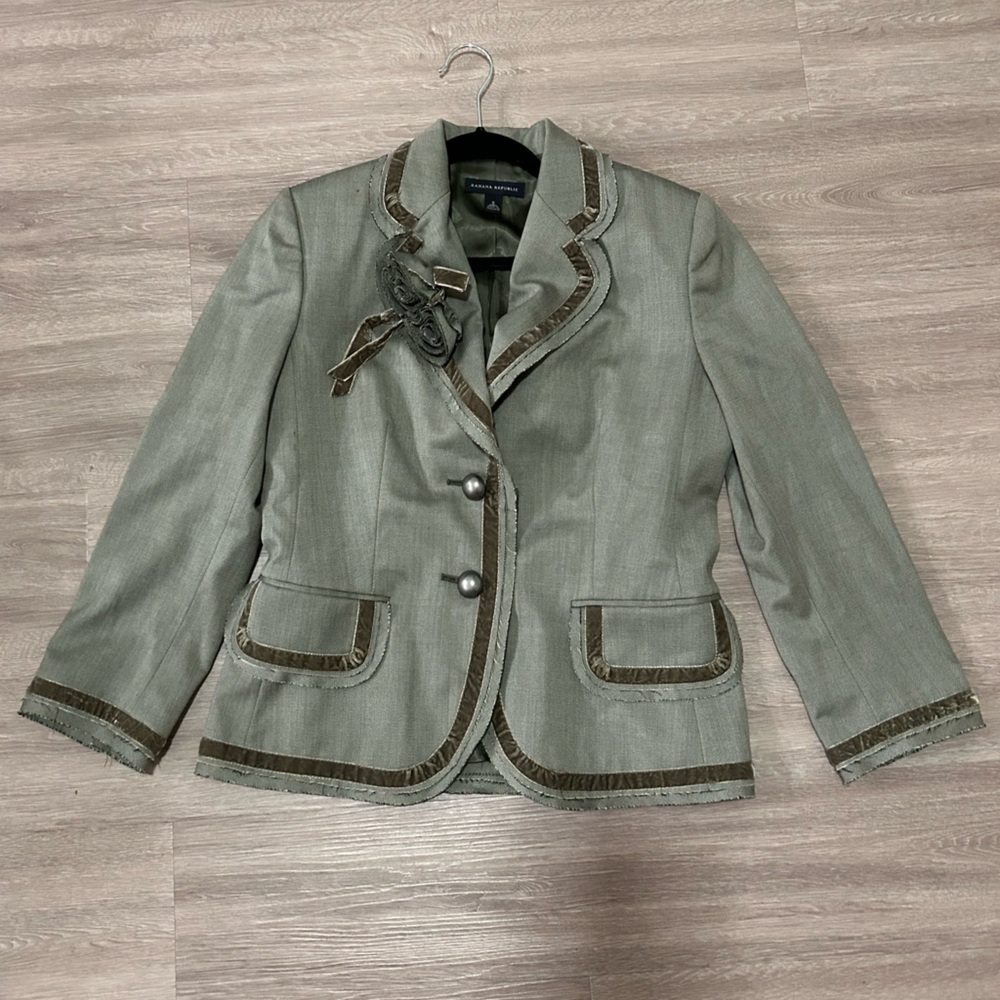 Banana Republic Gray Blazer with Brown Trim